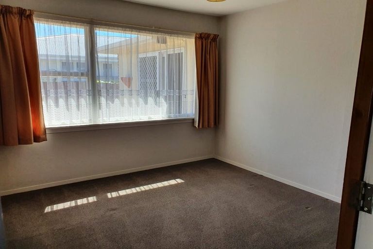 Photo of property in 797 Main North Road, Belfast, Christchurch, 8051