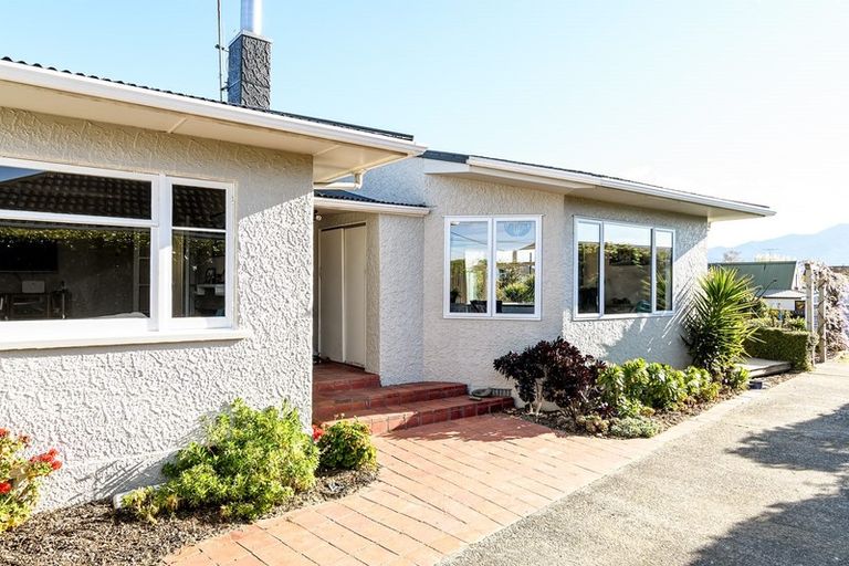 Photo of property in 102 Thorp Street, Motueka, 7120