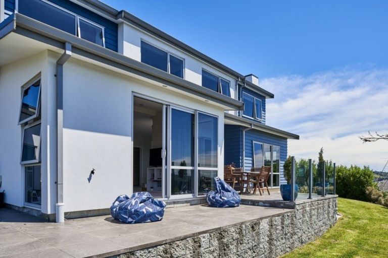 Photo of property in 67 Endeavour Drive, Whitby, Porirua, 5024