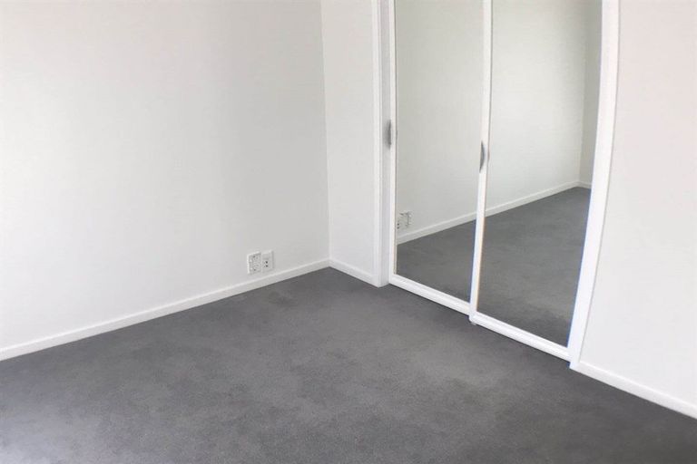 Photo of property in 1/111 Tirimoana Road, Te Atatu South, Auckland, 0602