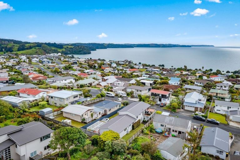 Photo of property in 17 Rawhiti Place, Snells Beach, 0920