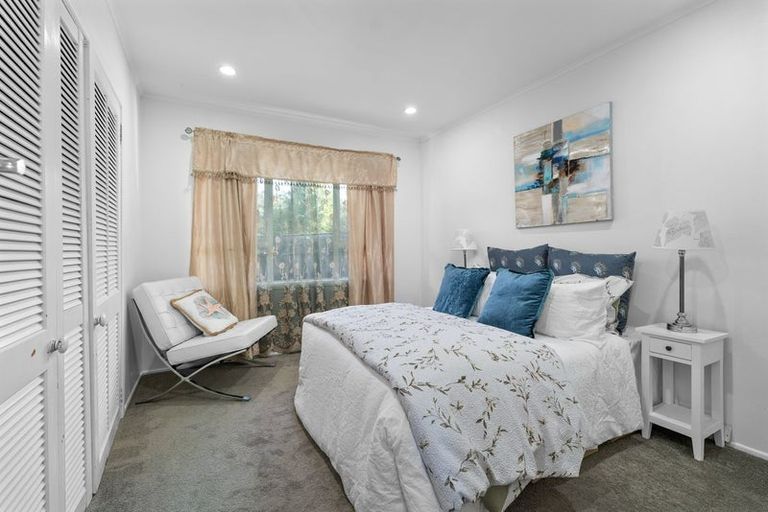 Photo of property in 32b Lyttelton Avenue, Forrest Hill, Auckland, 0620