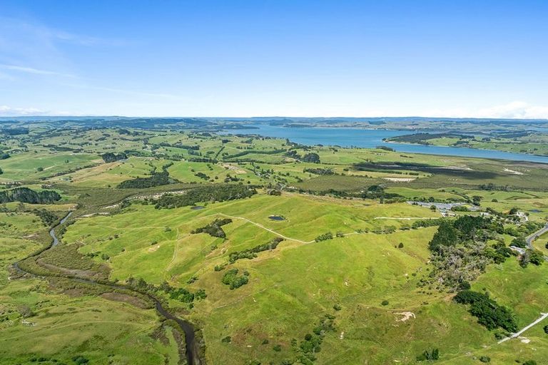 Photo of property in 1137 Port Albert Road, Port Albert, Wellsford, 0973