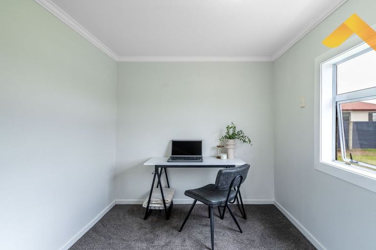 Photo of property in 24 Lowe Street, Avenal, Invercargill, 9810