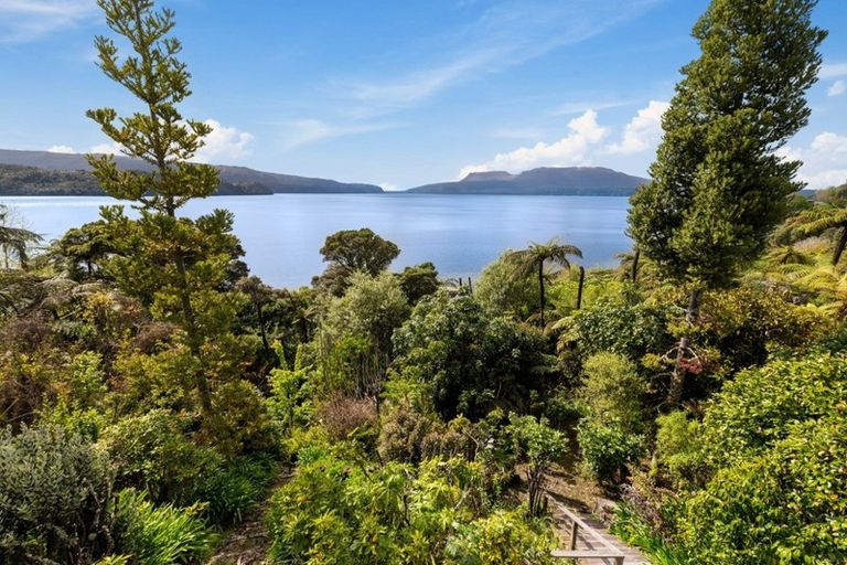 Photo of property in 255 Spencer Road, Lake Tarawera, Rotorua, 3076