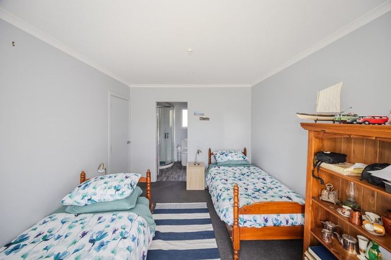 Photo of property in 76 Gordon Street, Kurow, 9435