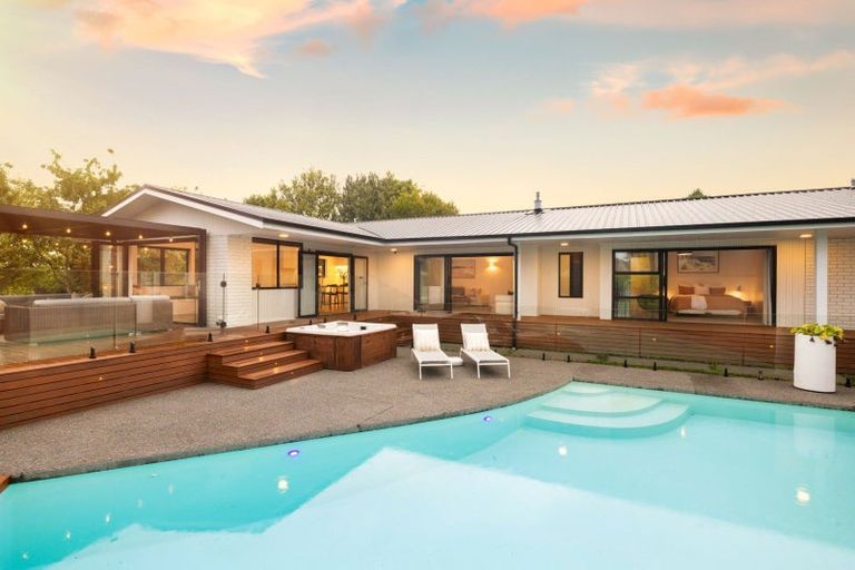 Photo of property in 40 Wordsworth Street, Leamington, Cambridge, 3432