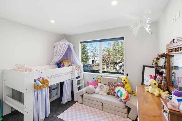 Photo of property in 58 Orrick Crescent, Avondale, Christchurch, 8061