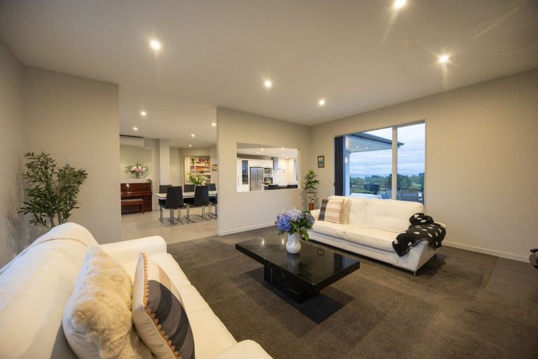 Photo of property in 25 Paradise Avenue, Feilding, 4775