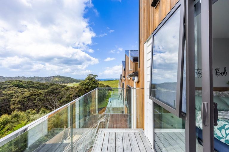 Photo of property in 11a Rockpool Road, Orewa, 0931