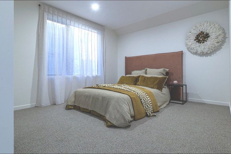 Photo of property in 37 Ruapehu Street, Paraparaumu, 5032