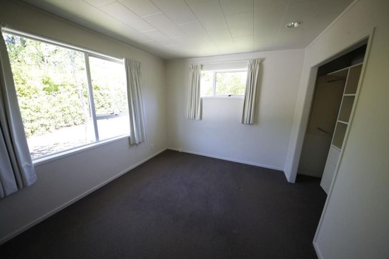 Photo of property in 18 Regency Place, Sunnynook, Auckland, 0632