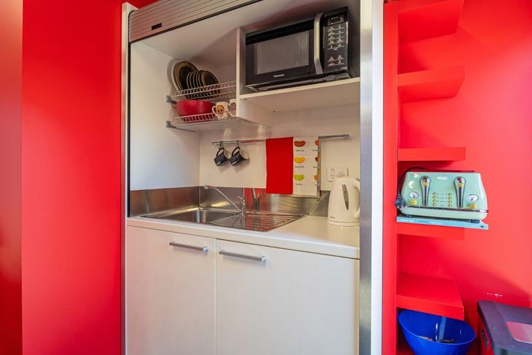Photo of property in 15 Whitby Avenue, Whitianga, 3510