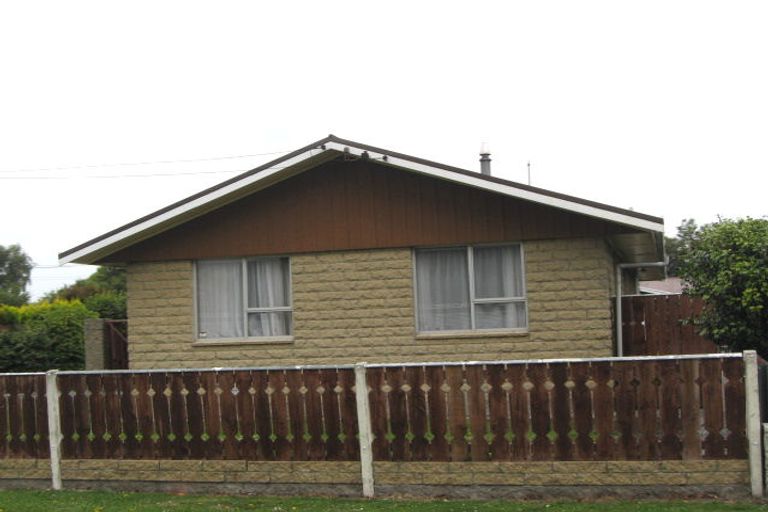 Photo of property in 35 Cedars Street, Hoon Hay, Christchurch, 8025