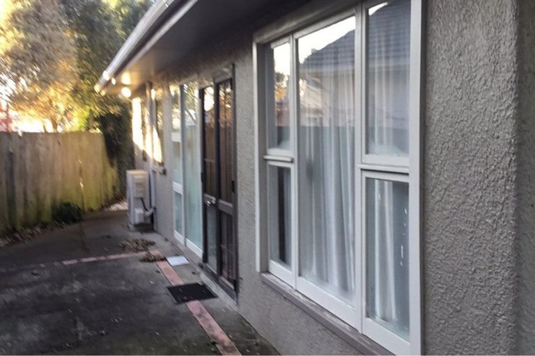 Photo of property in 176 Withells Road, Avonhead, Christchurch, 8042