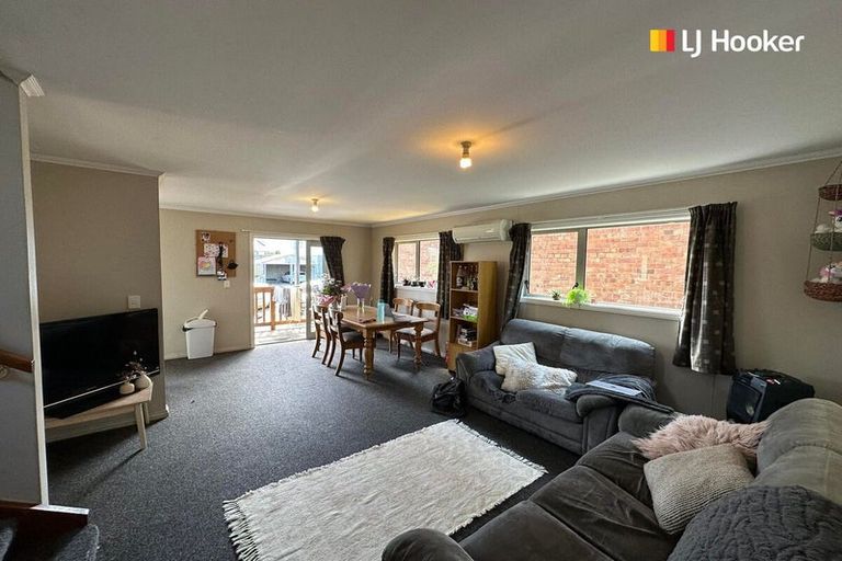 Photo of property in 35 Clyde Street, North Dunedin, Dunedin, 9016