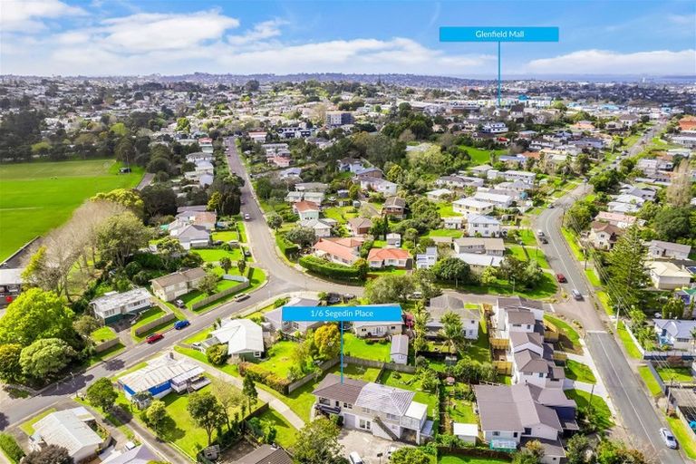 Photo of property in 1/6 Segedin Place, Glenfield, Auckland, 0629