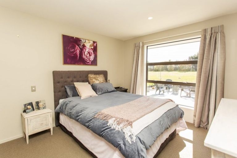 Photo of property in 16 Trent Place, Huntingdon, Ashburton, 7774