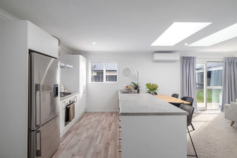 Photo of property in 39 Blue Jacket Drive, Halswell, Christchurch, 8025