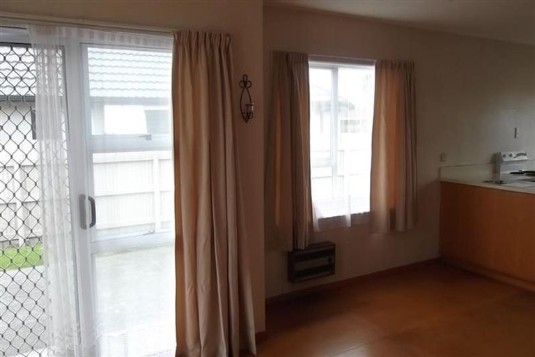 Photo of property in 711-713 Charles Street, Raureka, Hastings, 4120