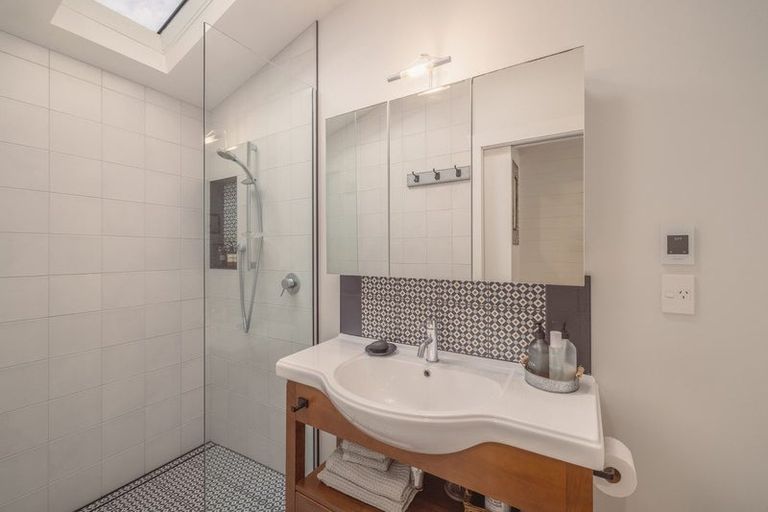 Photo of property in 4 Stoke Street, Sumner, Christchurch, 8081