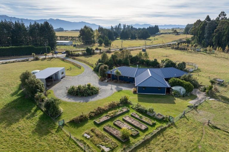 Photo of property in 330 Sinclair Road, Te Anau, 9679