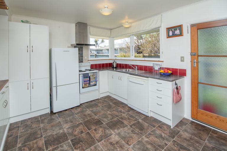 Photo of property in 2/47 Dunn Street, Somerfield, Christchurch, 8024