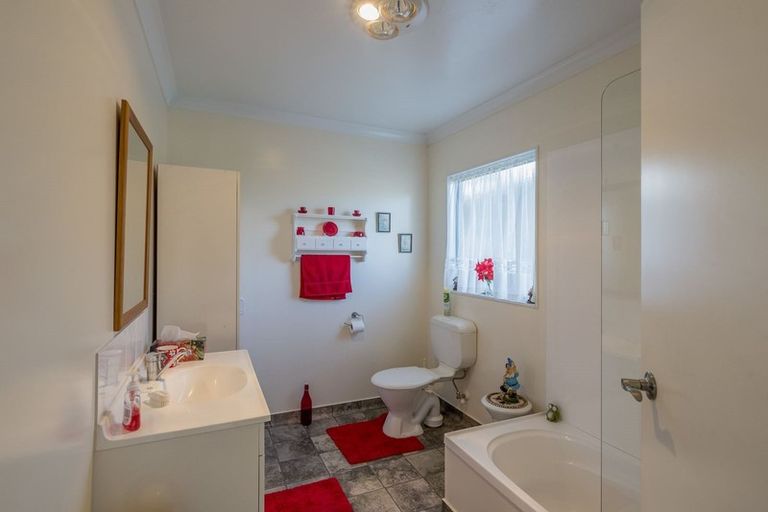 Photo of property in 7a Freemans Road, Otaki, 5512