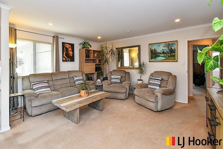 Photo of property in 25a Puriri Road, Pukekohe, 2120