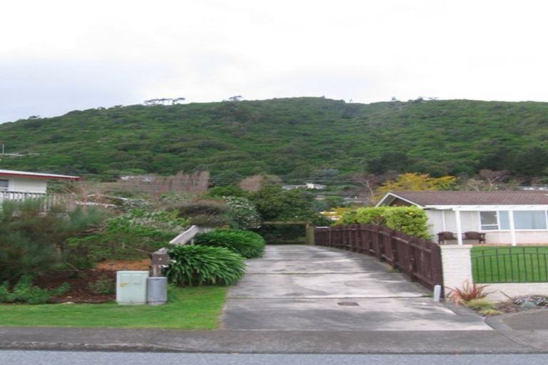 Photo of property in 3 Te Maku Grove, Waikanae, 5036