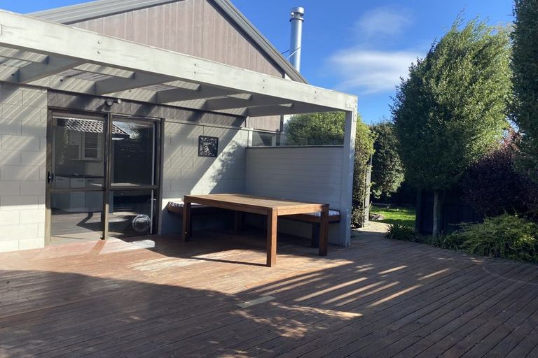 Photo of property in 5 Exton Street, Redwood, Christchurch, 8051