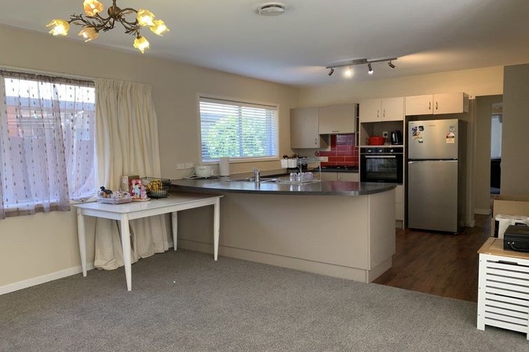 Photo of property in 1/46 Bryndwr Road, Fendalton, Christchurch, 8052