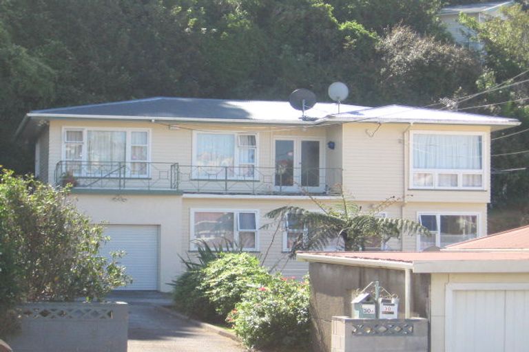 Photo of property in 30 Todman Street, Brooklyn, Wellington, 6021