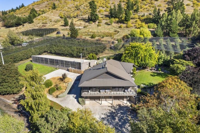 Photo of property in 244 Ripponvale Road, Cromwell, 9384