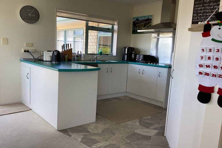 Photo of property in 16 Brodie Place, Bethlehem, Tauranga, 3110