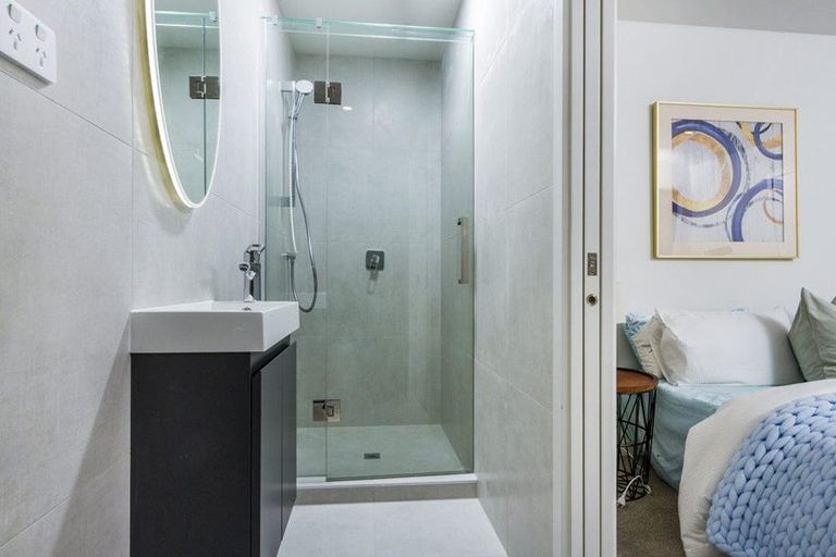 Photo of property in 591c East Coast Road, Browns Bay, Auckland, 0632