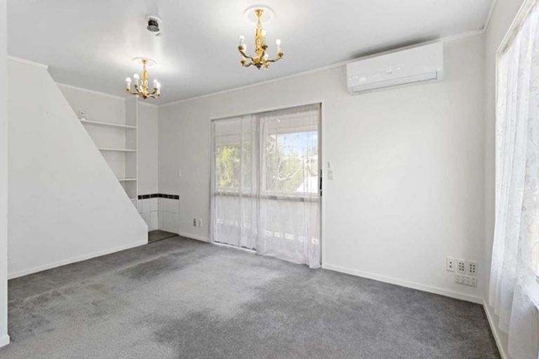 Photo of property in 1/111 Tirimoana Road, Te Atatu South, Auckland, 0602