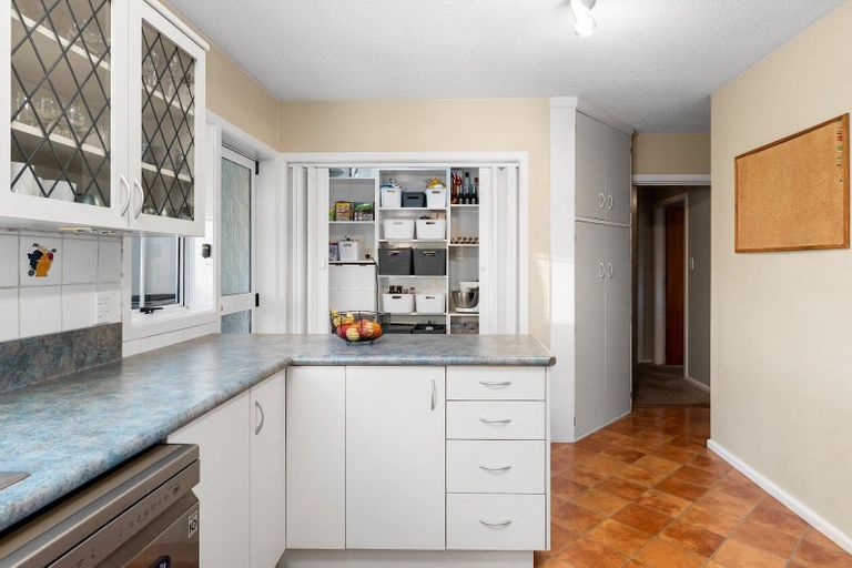 Photo of property in 8 Bethel Crescent, Bishopdale, Christchurch, 8053