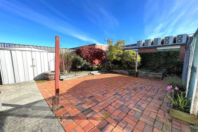 Photo of property in 25 John Street, Balclutha, 9230