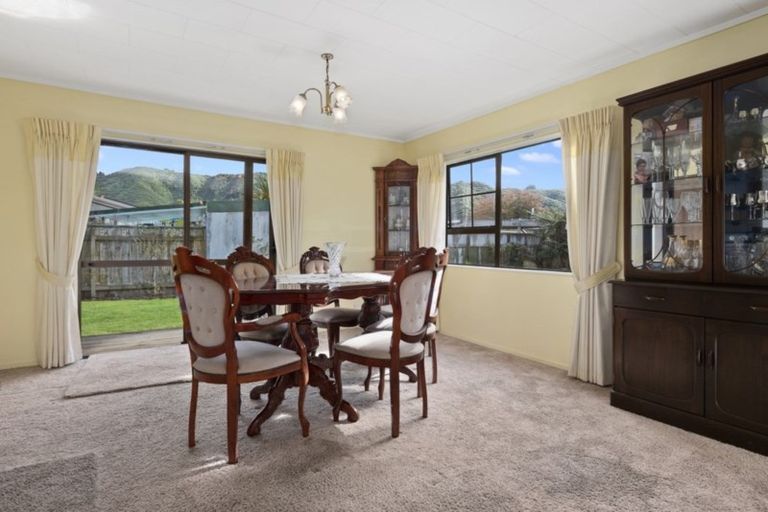 Photo of property in 19 Baltimore Crescent, Totara Park, Upper Hutt, 5018