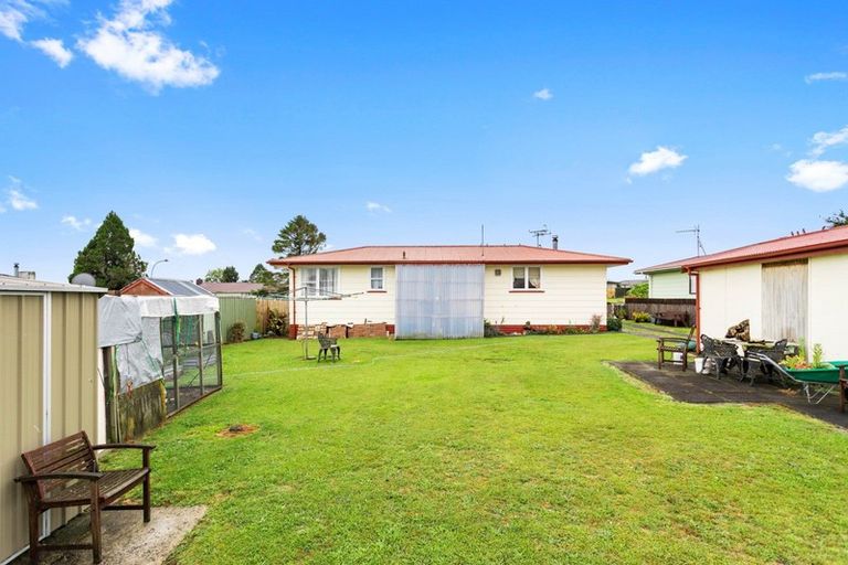 Photo of property in 2 Pateke Place, Tokoroa, 3420