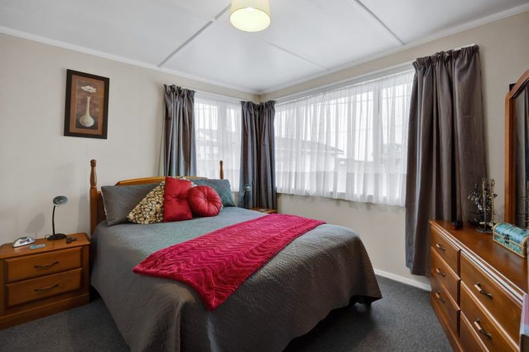 Photo of property in 240 Egmont Street, Patea, 4520