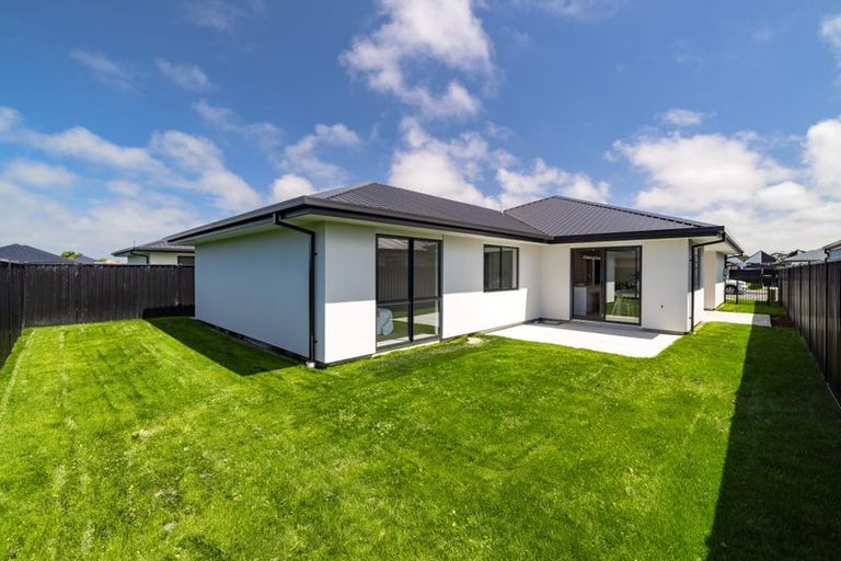 Photo of property in 36 Mcgarry Drive, Kaiapoi, 7630
