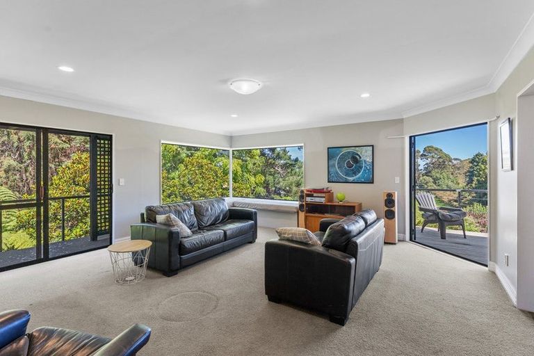 Photo of property in 38 Greenwood Boulevard, Otaki, 5512