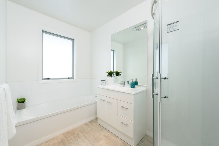 Photo of property in 23 Fairfax Crescent, Pyes Pa, Tauranga, 3112