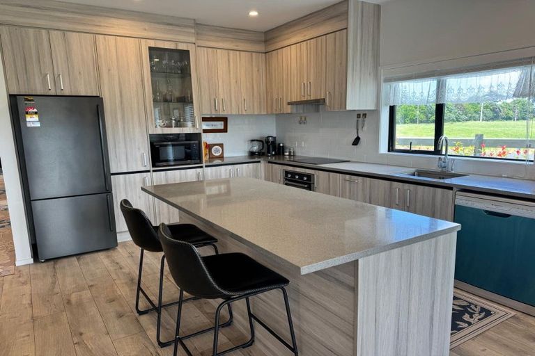 Photo of property in 115 Mutetai Road, Clarks Beach, 2122