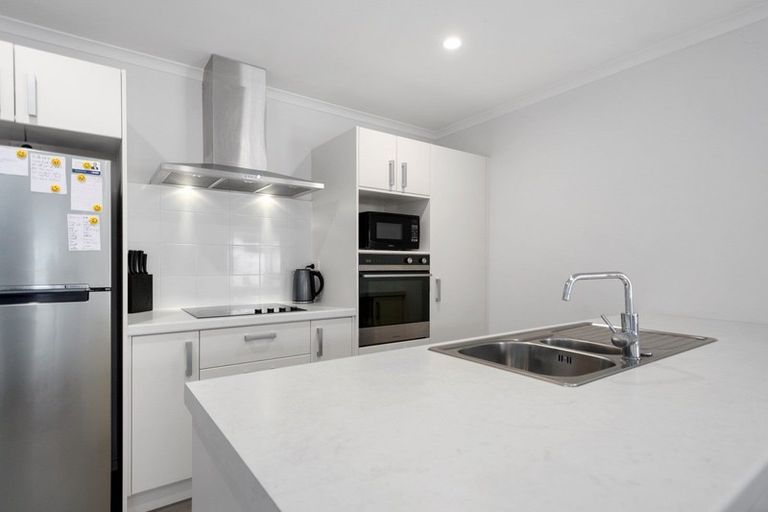 Photo of property in 56 Marion Crescent, Papamoa Beach, Papamoa, 3118