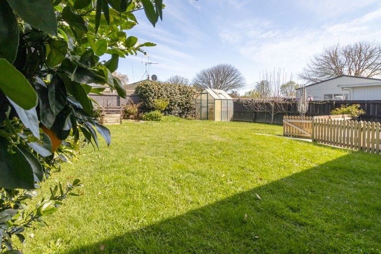 Photo of property in 19 Carlyle Street, Leamington, Cambridge, 3432