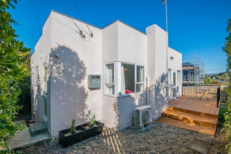 Photo of property in 2 Queen Street, Brighton, Dunedin, 9035