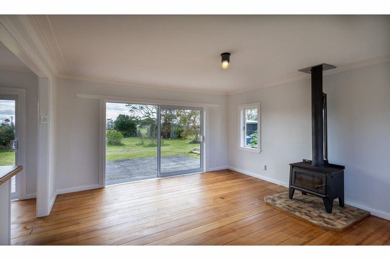 Photo of property in 76 Hospital Road, Te Kopuru, 0371